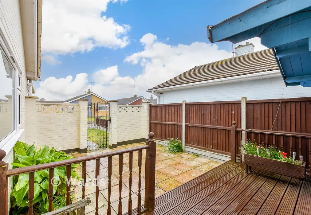 Rear Garden - Meadow Close, Herne Bay, Kent - Wards of Kent