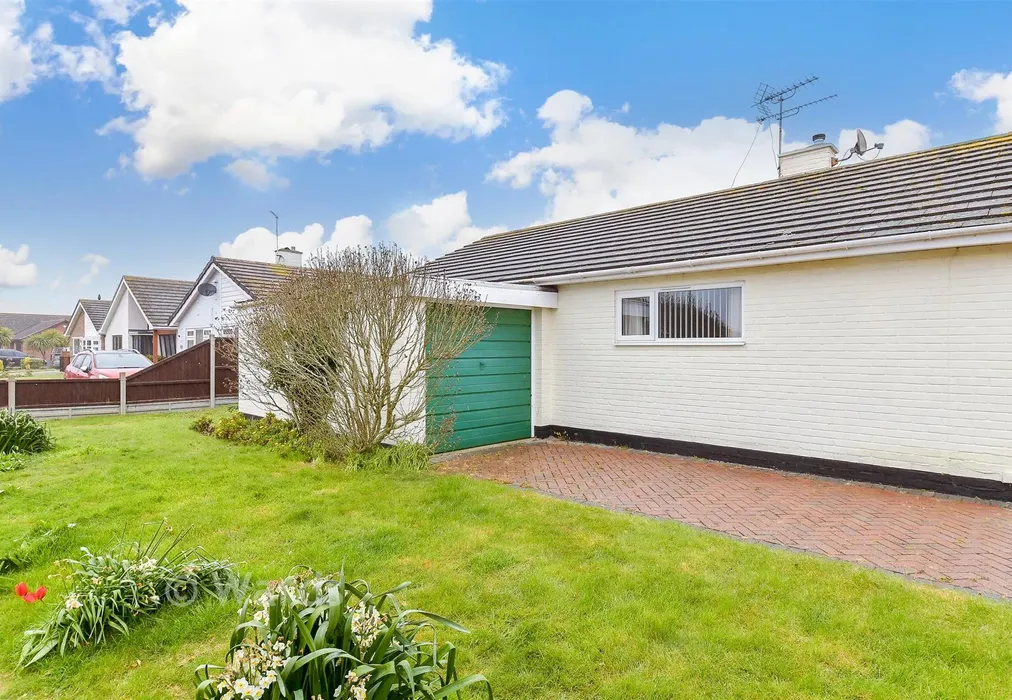 Garage - Meadow Close, Herne Bay, Kent - Wards of Kent