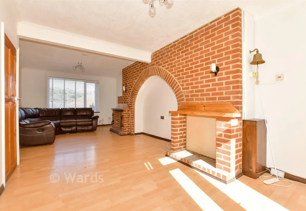 Dining Area - Farthingloe Road, Maxton, Kent - Wards of Kent