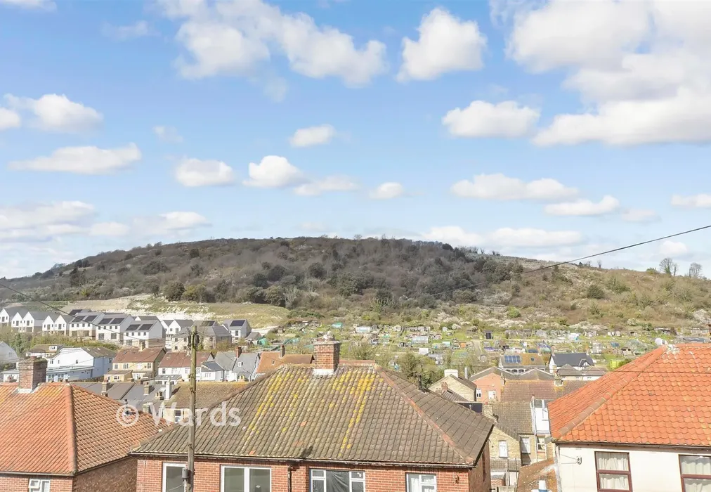 Views To Front - Farthingloe Road, Maxton, Kent - Wards of Kent