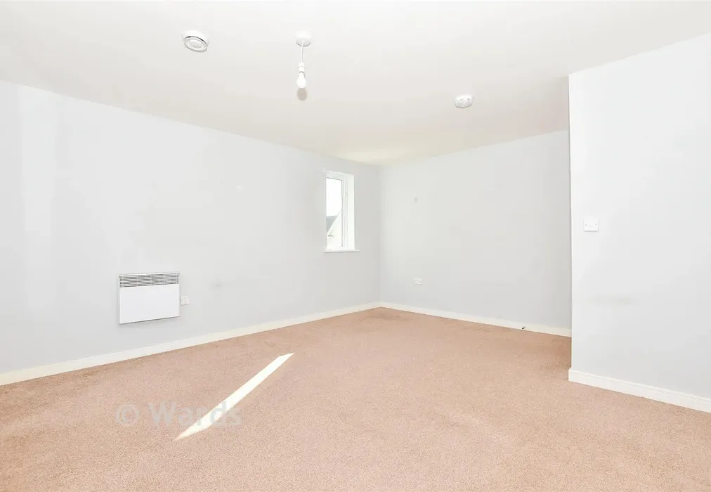 Lounge/Diner - Poynder Drive, Holborough Lakes, Kent - Wards of Kent
