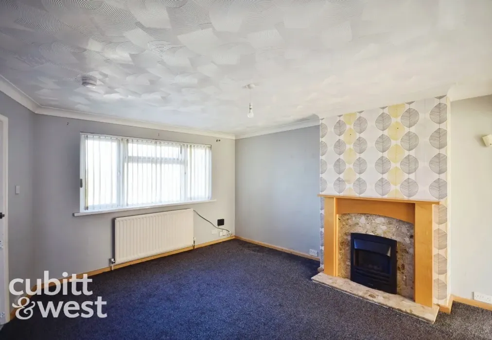  - AVAILABLE WITH NO DEPOSIT Crowther Close Southampton SO19 - Wards of Kent