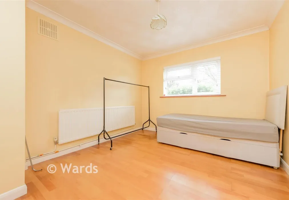 Bedroom 2 - Meadow Way, Dartford, Kent - Wards of Kent