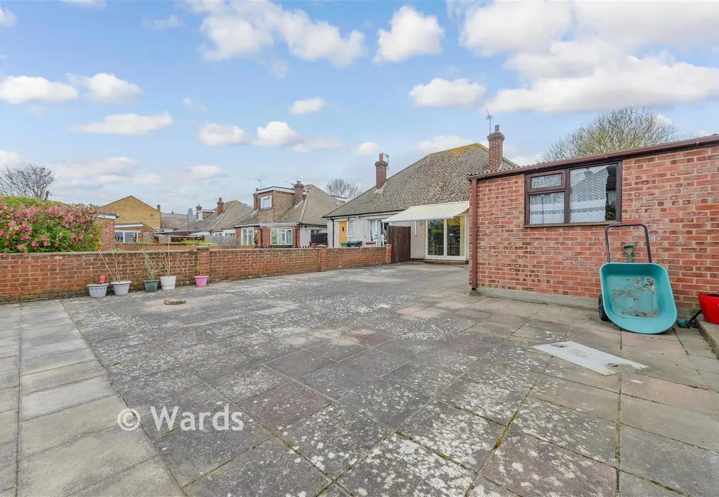 Rear Garden - Meadow Way, Dartford, Kent - Wards of Kent