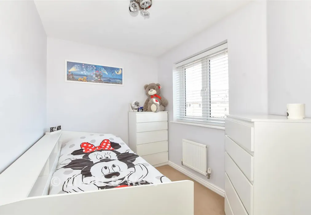 Bedroom 3 - Horndean, Waterlooville, Hampshire - Wards of Kent