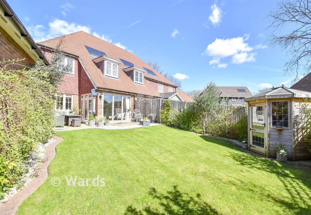 Rear Garden - Hawthornden Grove, Yalding, Maidstone, Kent - Wards of Kent