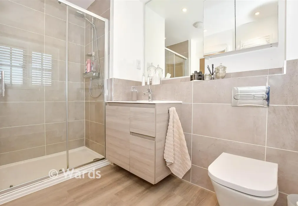 En-Suite Shower Room - Hawthornden Grove, Yalding, Maidstone, Kent - Wards of Kent
