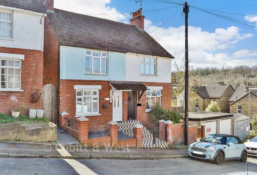 Beechwood Gardens, Caterham, Surrey - Wards of Kent