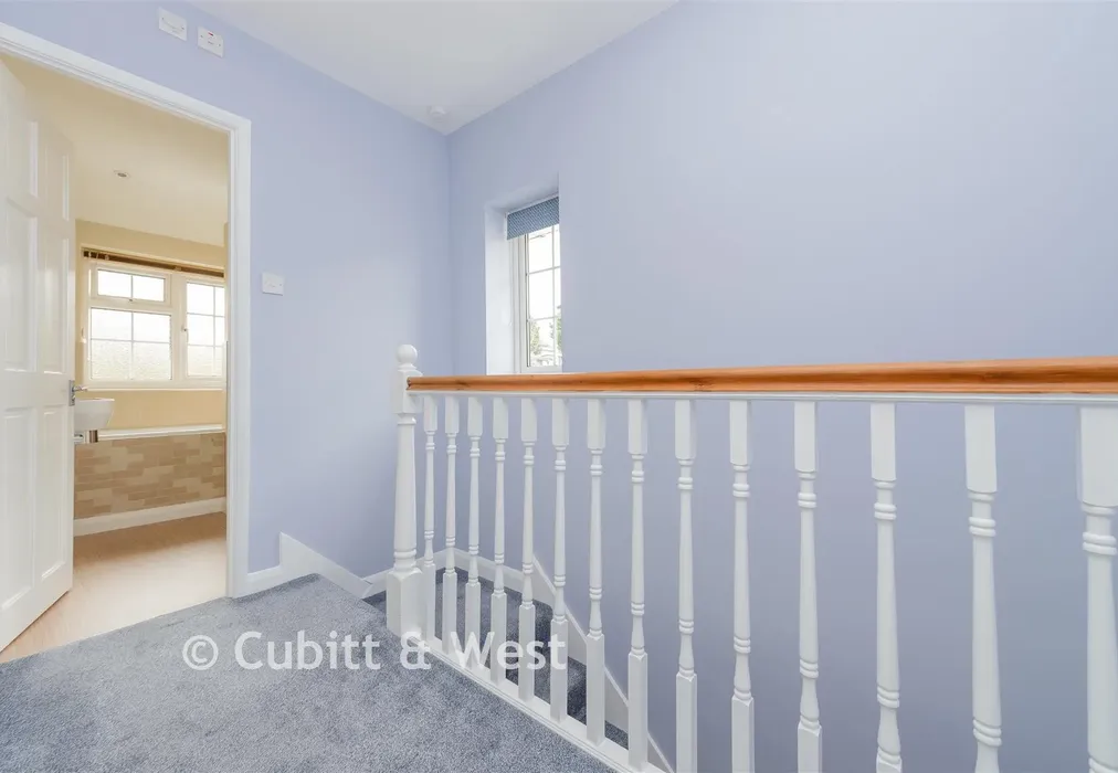 Hallway - Chipstead Lane, Lower Kingswood, Tadworth, Surrey - Wards of Kent