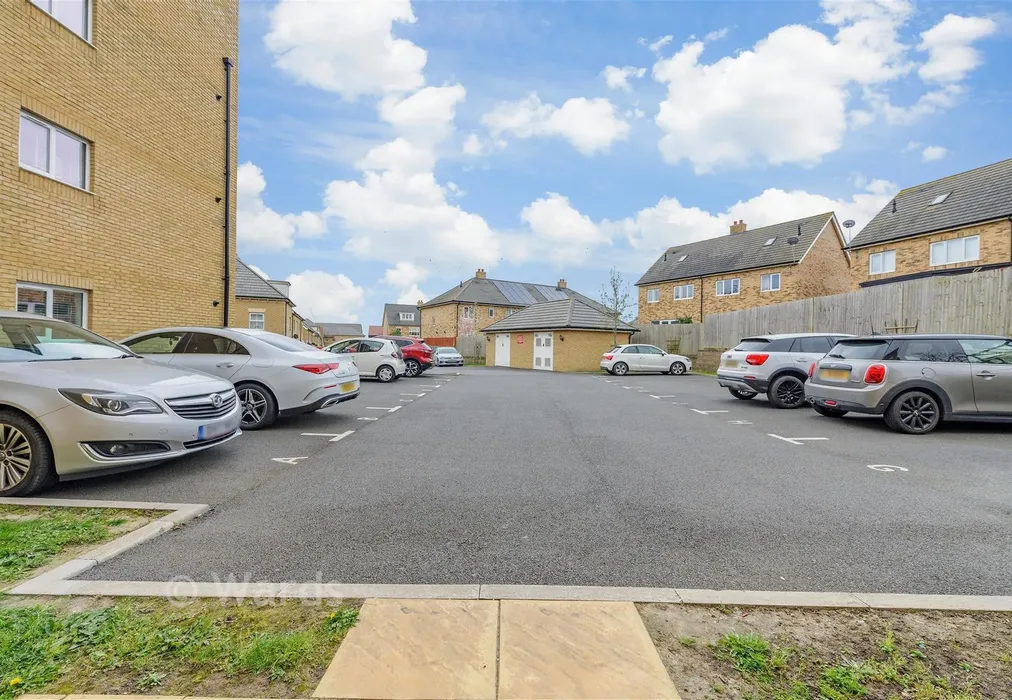 Driveway/Parking - Tickner Drive, Ebbsfleet Valley, Swanscombe, Kent - Wards of Kent