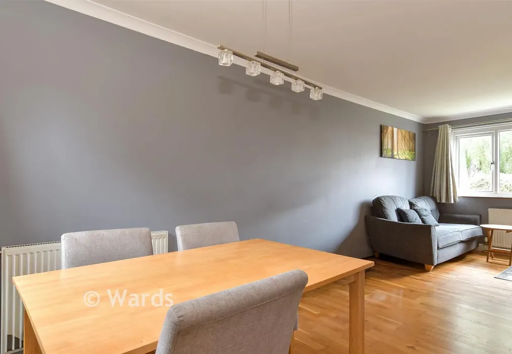 Lounge/Diner - Abbeyfields, Faversham, Kent - Wards of Kent