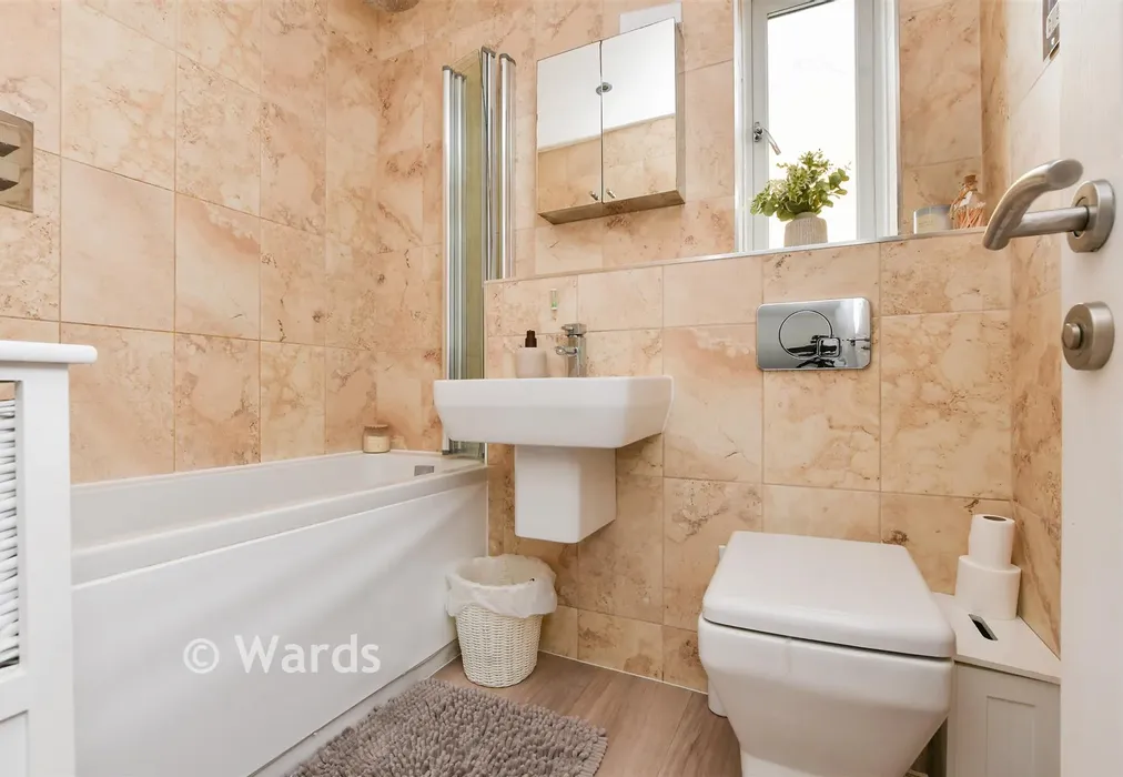 Bathroom - Updown Way, Chartham, Canterbury, Kent - Wards of Kent