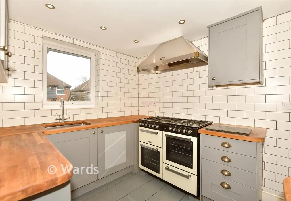 Kitchen - West Cliff Road, Ramsgate, Kent - Wards of Kent