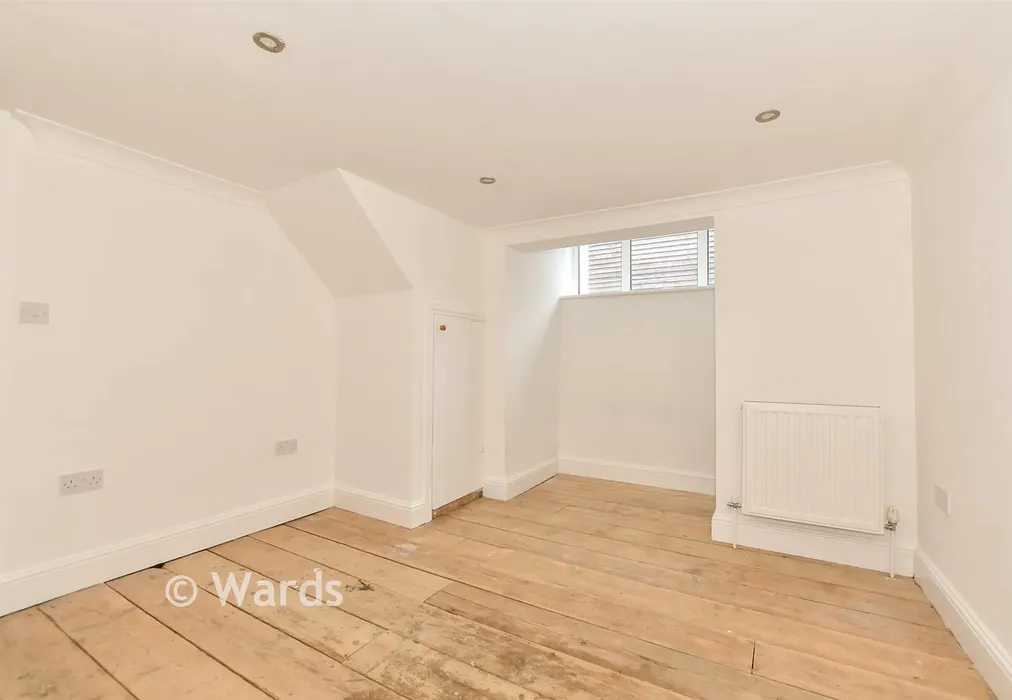 Bedroom 4 - West Cliff Road, Ramsgate, Kent - Wards of Kent