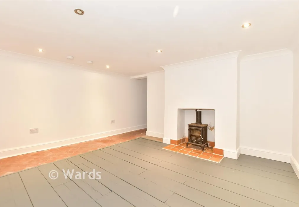 Lounge - West Cliff Road, Ramsgate, Kent - Wards of Kent