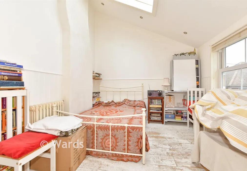 Bedroom - West Cliff Road, Ramsgate, Kent - Wards of Kent