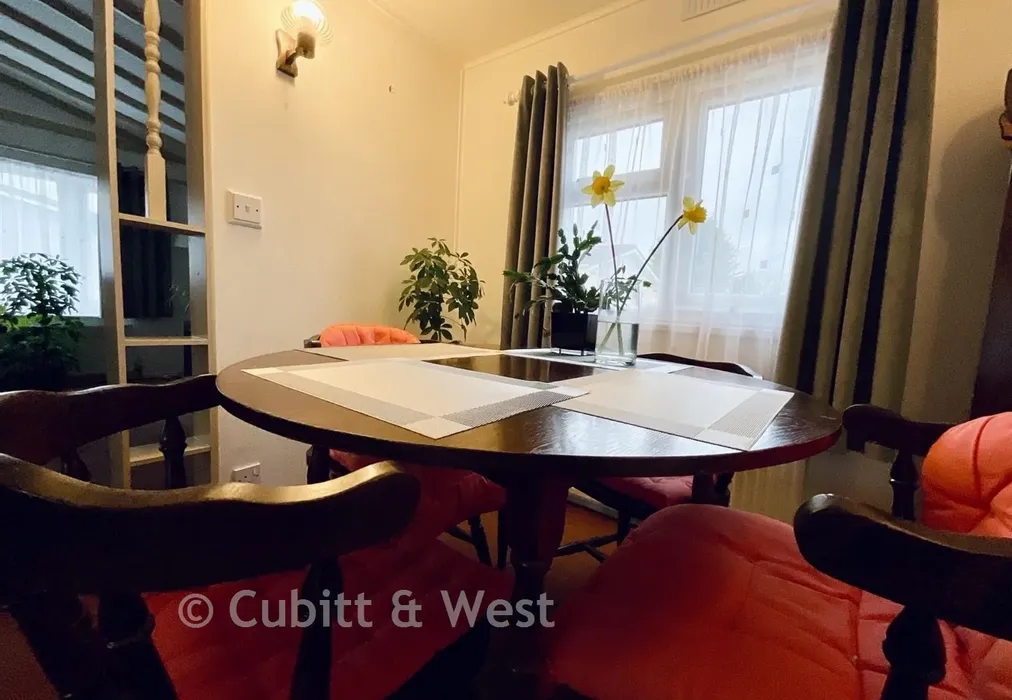 Dining Room Lifestyle - Laburnum Court, Smallfield, Horley, Surrey - Wards of Kent