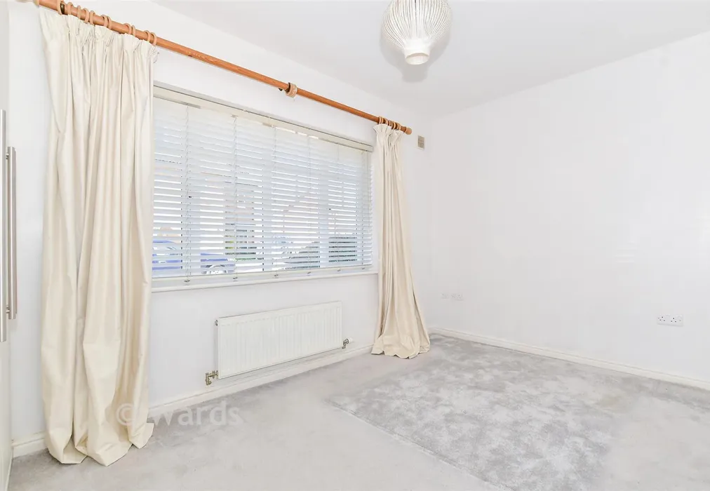 Bedroom - Roman Way, Boughton Monchelsea, Maidstone, Kent - Wards of Kent