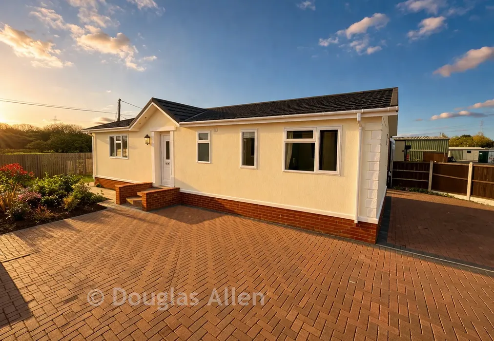 Front - Hawk Hill, Battlesbridge, Wickford, Essex - Wards of Kent