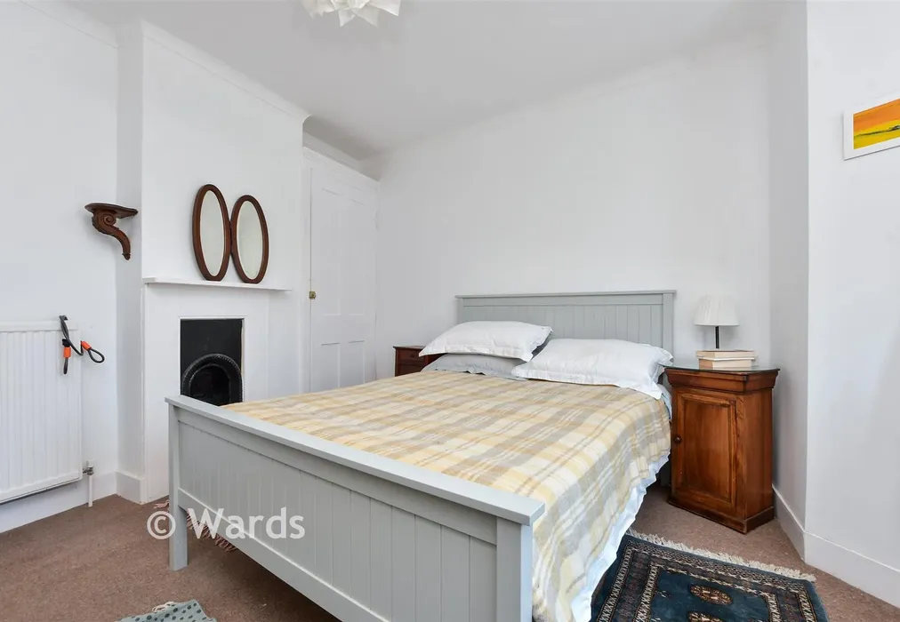 Bedroom 1 - Sweyn Road, Cliftonville, Margate, Kent - Wards of Kent