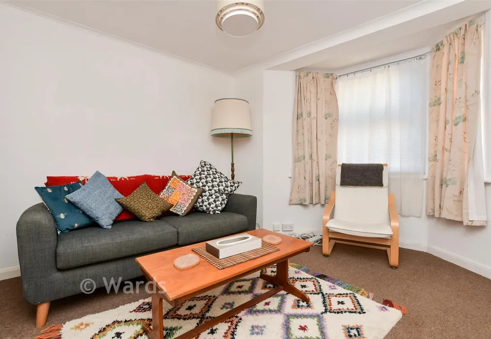 Lounge - Sweyn Road, Cliftonville, Margate, Kent - Wards of Kent