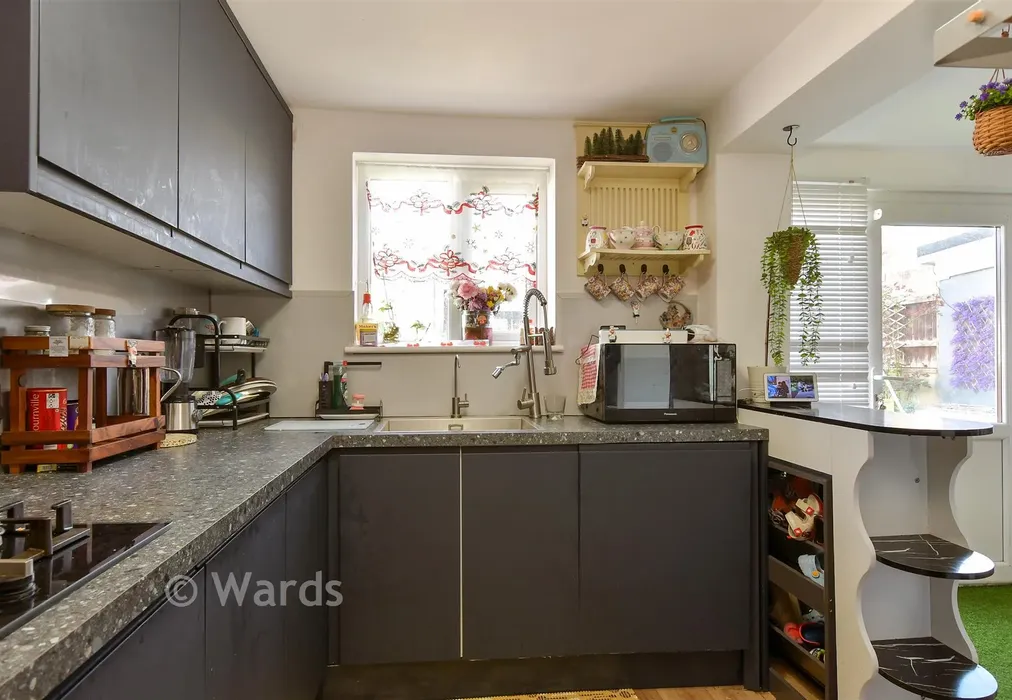 Kitchen - St. William's Way, Rochester, Kent - Wards of Kent