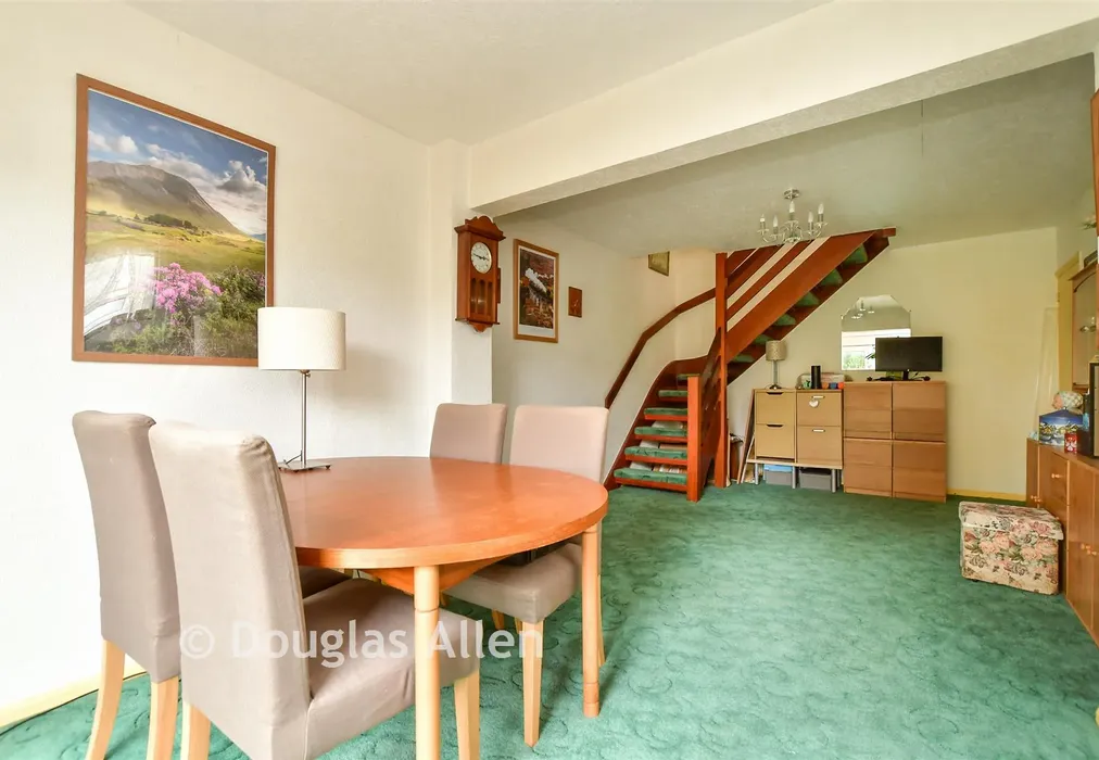 Dining Area - Romney Road, Billericay, Essex - Wards of Kent