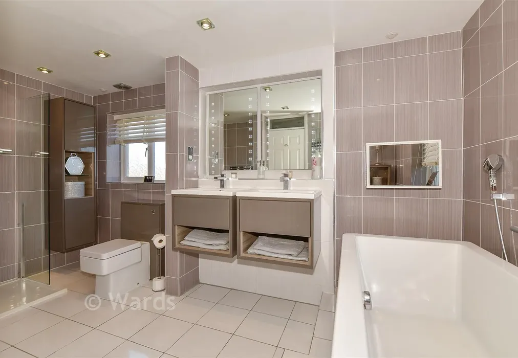 Bathroom - Ladyfields, Broomfield, Herne Bay, Kent - Wards of Kent