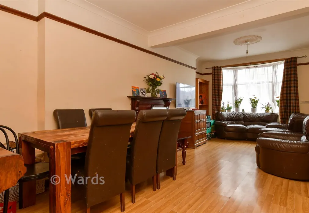 Lounge/Diner - Great Queen Street, Dartford, Kent - Wards of Kent