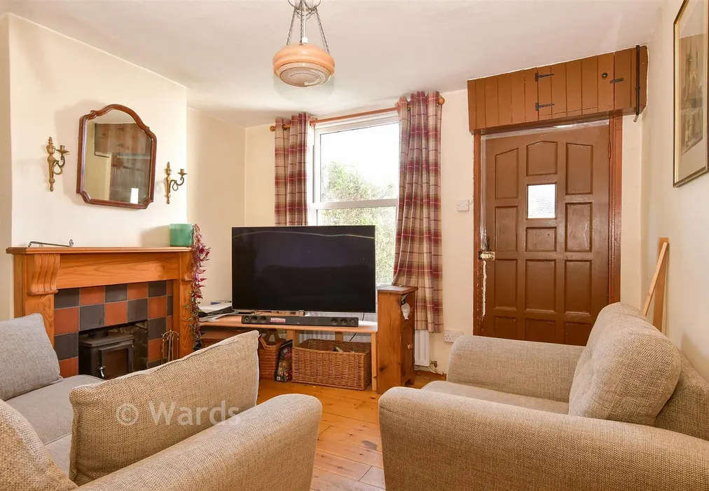 Lounge - Bush Road, Cuxton, Rochester, Kent - Wards of Kent