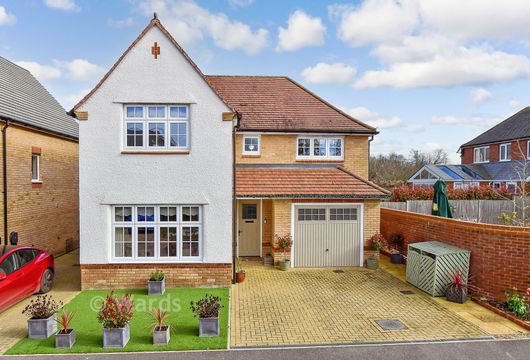 Pilgrim Close, Marden, Kent - Wards of Kent