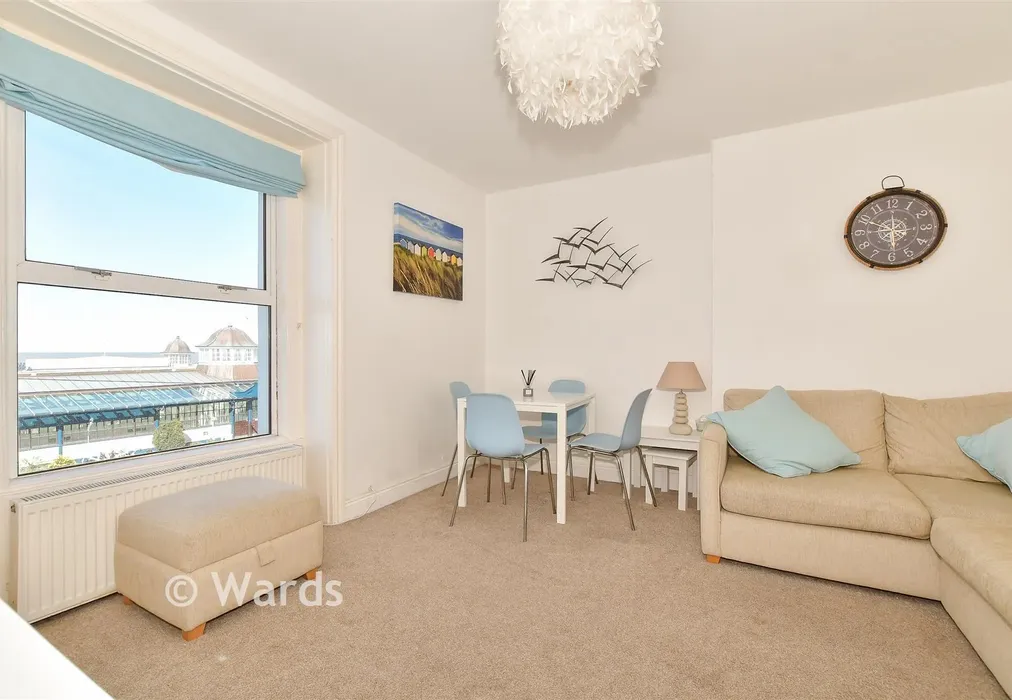 Lounge/Diner - Richmond Street, Herne Bay, Kent - Wards of Kent