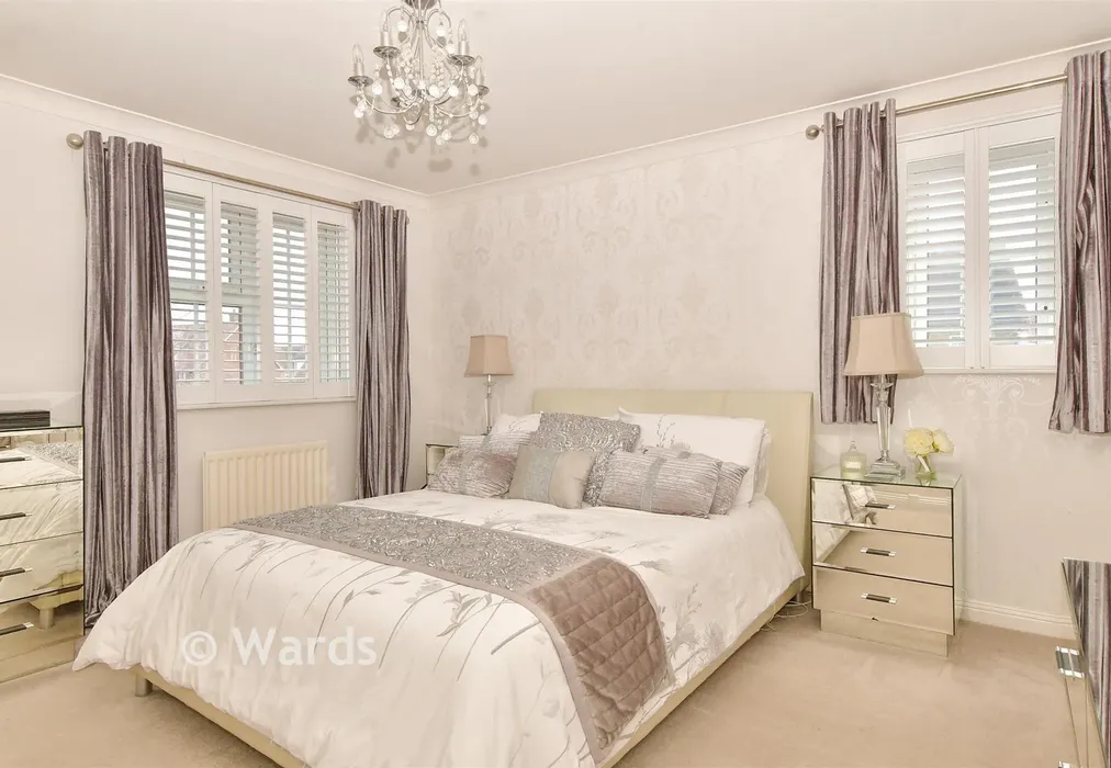 Bedroom 1 - Wilks Close, Rainham, Gillingham, Kent - Wards of Kent
