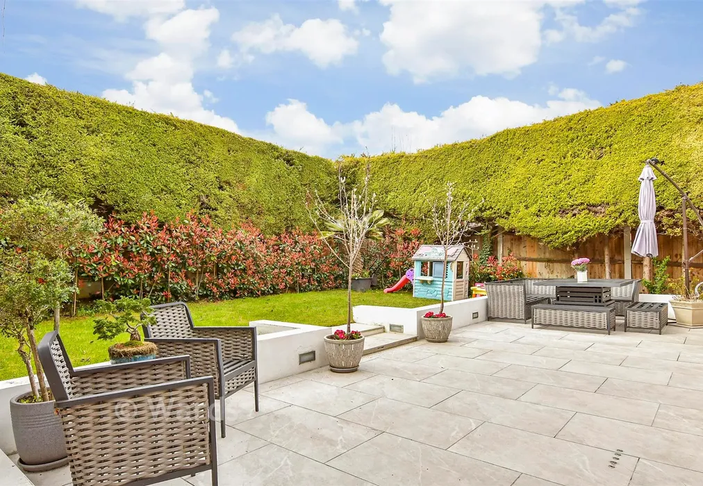 Rear Garden - Wilks Close, Rainham, Gillingham, Kent - Wards of Kent