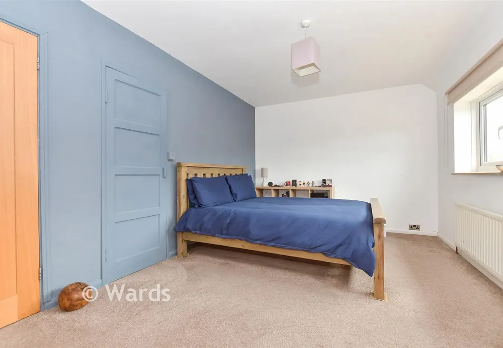 Bedroom 1 - Saddleton Road, Whitstable, Kent - Wards of Kent