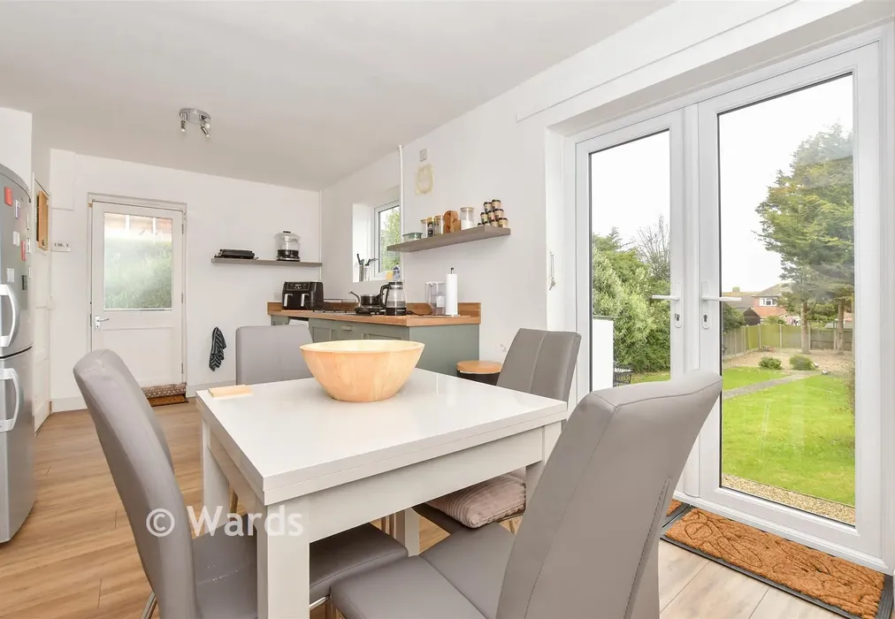 Internal Lifestyle Photograph - Saddleton Road, Whitstable, Kent - Wards of Kent