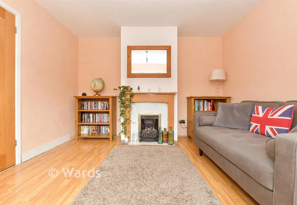 Lounge - Saddleton Road, Whitstable, Kent - Wards of Kent