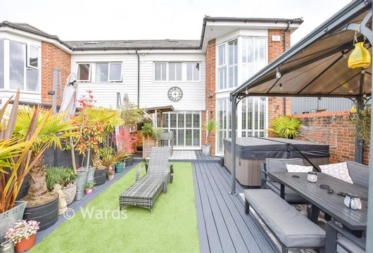 Waterside Quay, Aylesford, Kent - Wards of Kent