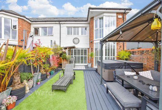 Waterside Quay, Aylesford, Kent - Wards of Kent