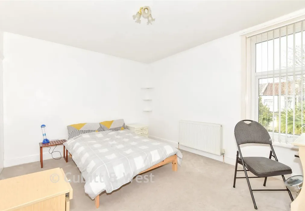 Bedroom 2 - Ventnor Road, Southsea, Hampshire - Wards of Kent