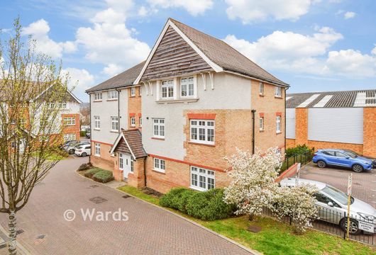 Albion Drive, Larkfield, Kent - Wards of Kent