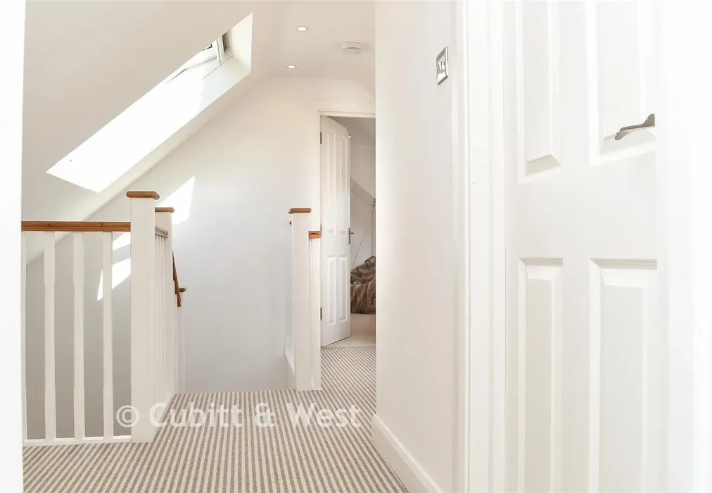  - Grange Close, Merstham, Surrey - Wards of Kent