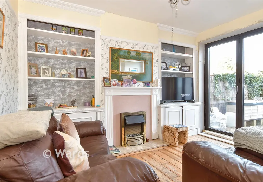 Dining Room - St. William's Way, Rochester, Kent - Wards of Kent
