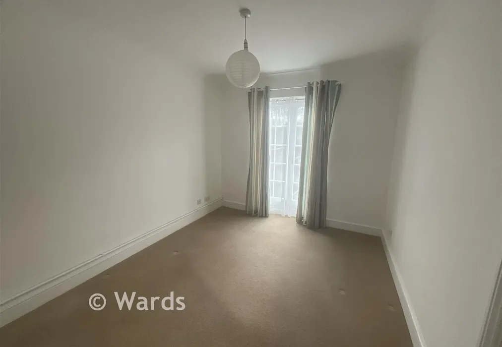 Bedroom 3 - Radnor Park Road, Folkestone, Kent - Wards of Kent