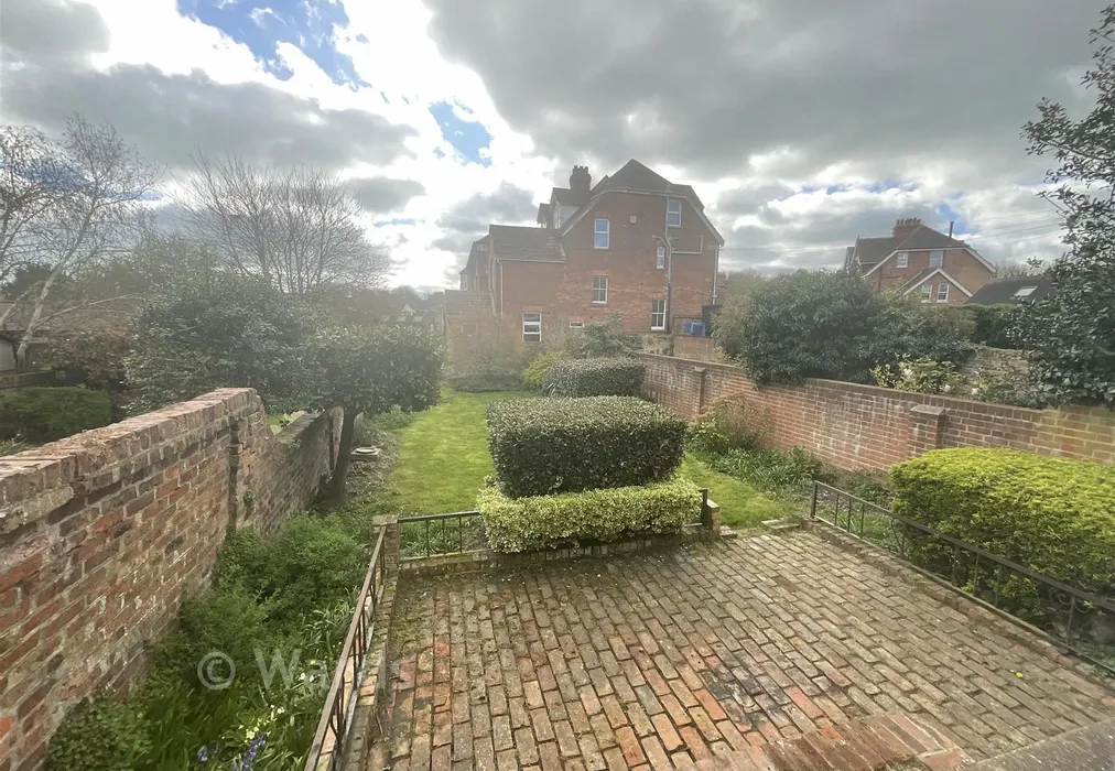 Rear Garden - Radnor Park Road, Folkestone, Kent - Wards of Kent