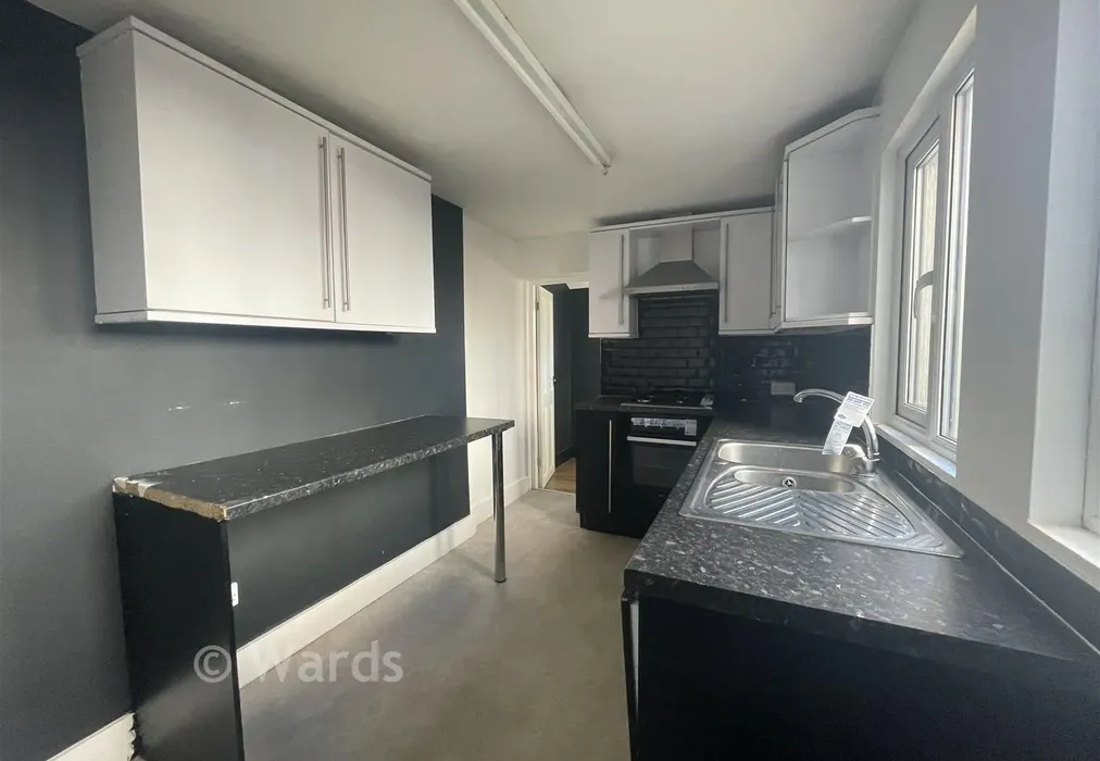 Kitchen - Bramley Road, Snodland, Kent - Wards of Kent