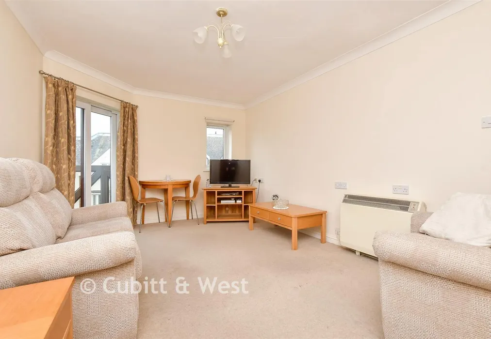 Lounge - Station Road, Sutton, Surrey - Wards of Kent