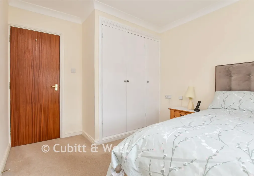 Bedroom 1 - Station Road, Sutton, Surrey - Wards of Kent