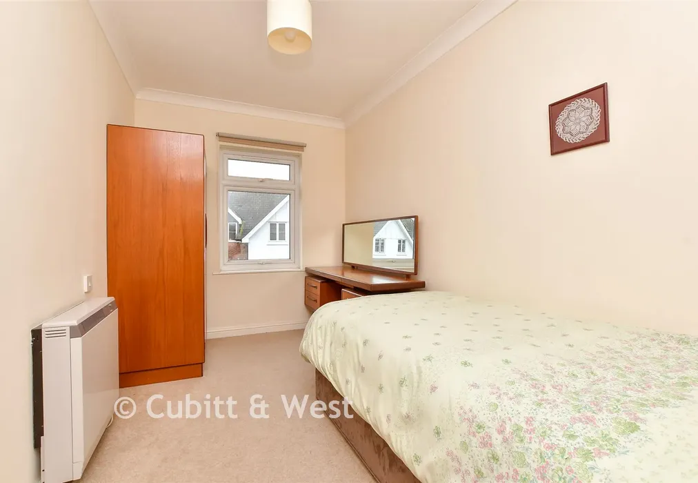 Bedroom 2 - Station Road, Sutton, Surrey - Wards of Kent