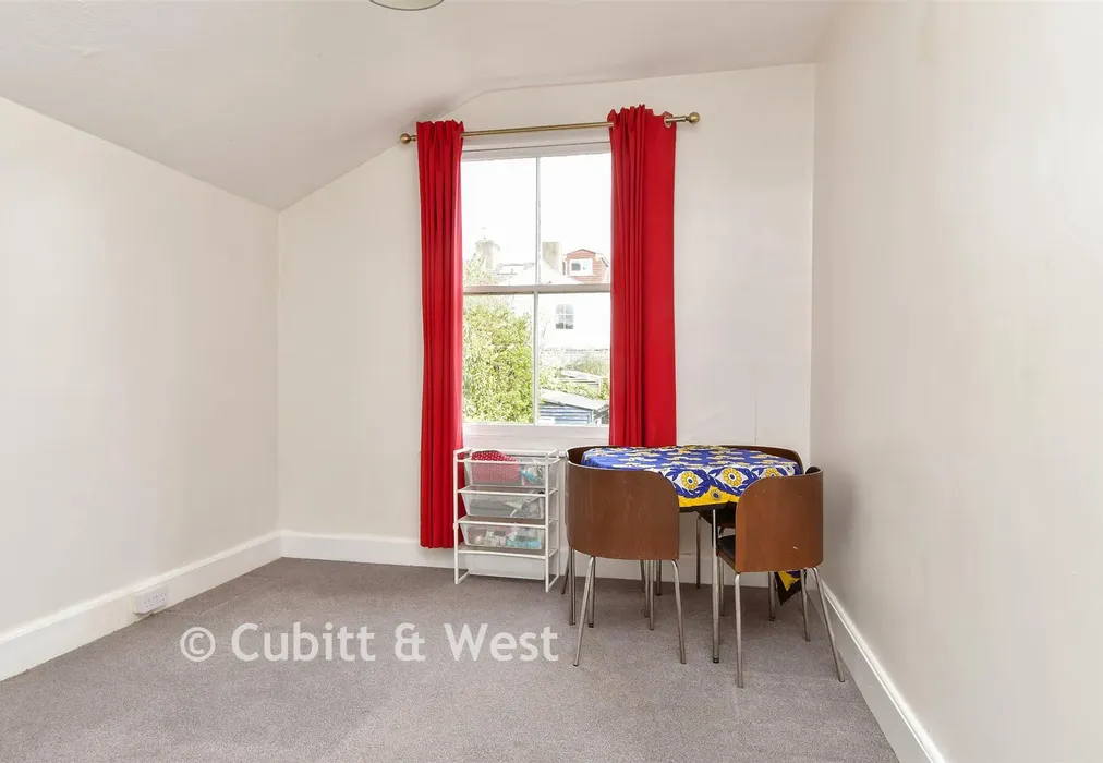 Bedroom 4 - Waldegrave Road, Brighton, East Sussex - Wards of Kent